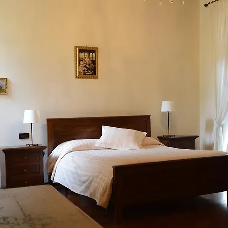 Residenza Le Logge Bed & Breakfast 3*