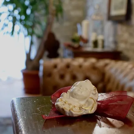 Residenza Le Logge فندق مبيت وإفطار 3*